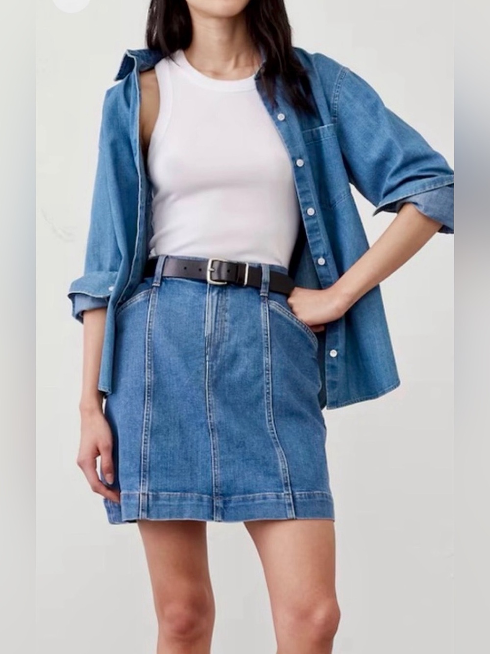 NWT Banana Republic Denim A-Line Mini. utility Style Stretch, Med Blue size 6